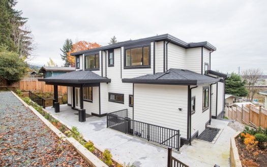 84 Warrick St, Coquitlam