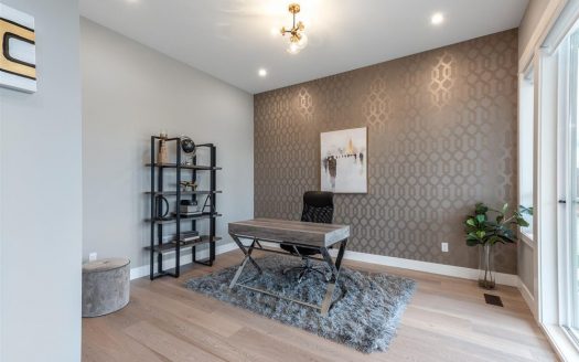 3574 Brownlee Avenue, Coquitlam