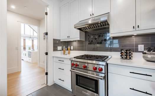 214 199 Street, South Langley