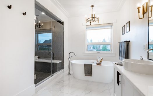 214 199 Street, South Langley