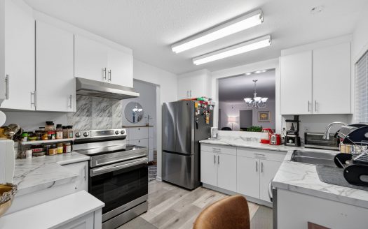 103 14271 18A Ave, Surrey